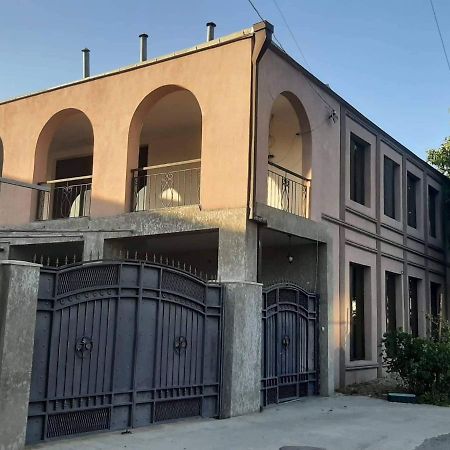 Jorji Bed & Breakfast Gori Dış mekan fotoğraf